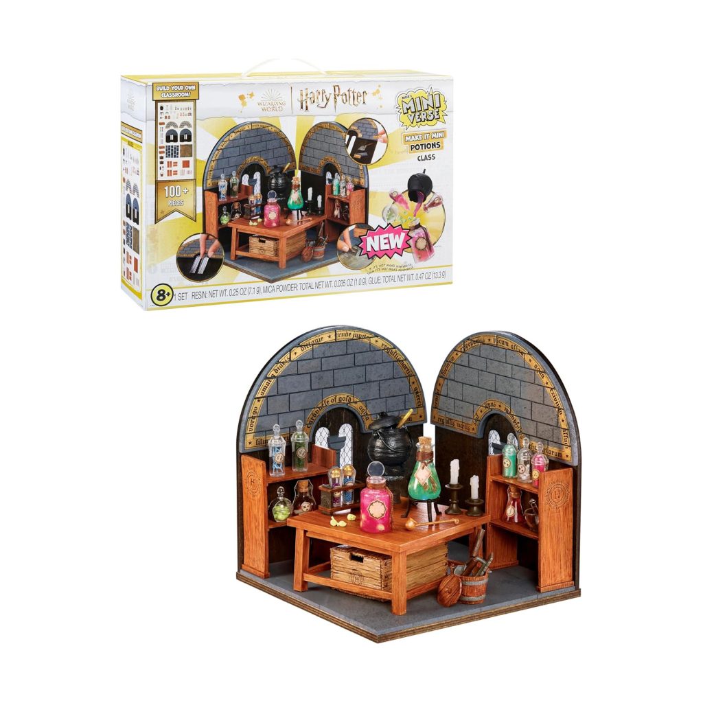 MGA’s Miniverse Make It Mini Potions Class product image – Christmas 2024