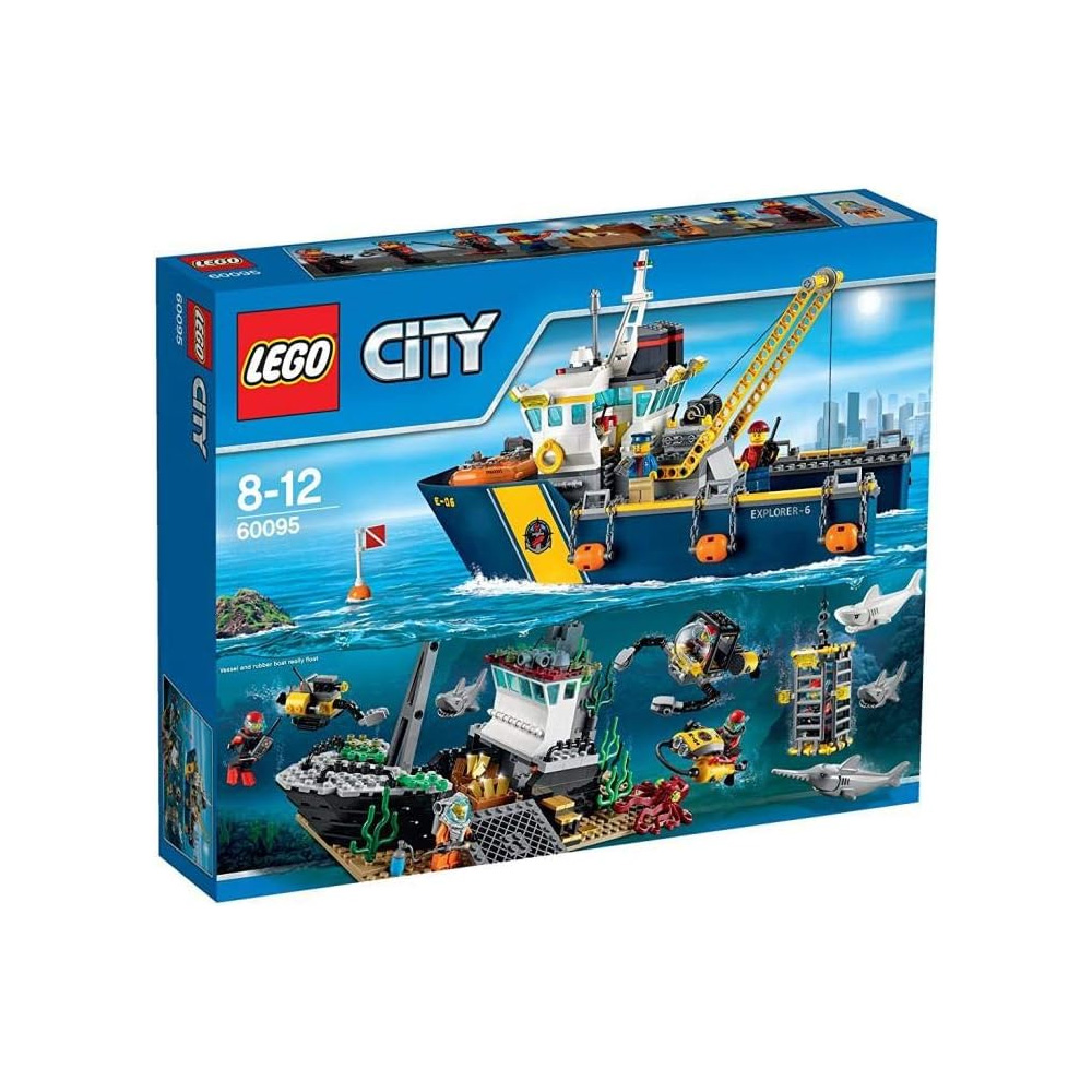 City Deep Sea Exploration Vessel Review – High-quality image of the LEGO City Deep Sea Exploration Vessel
